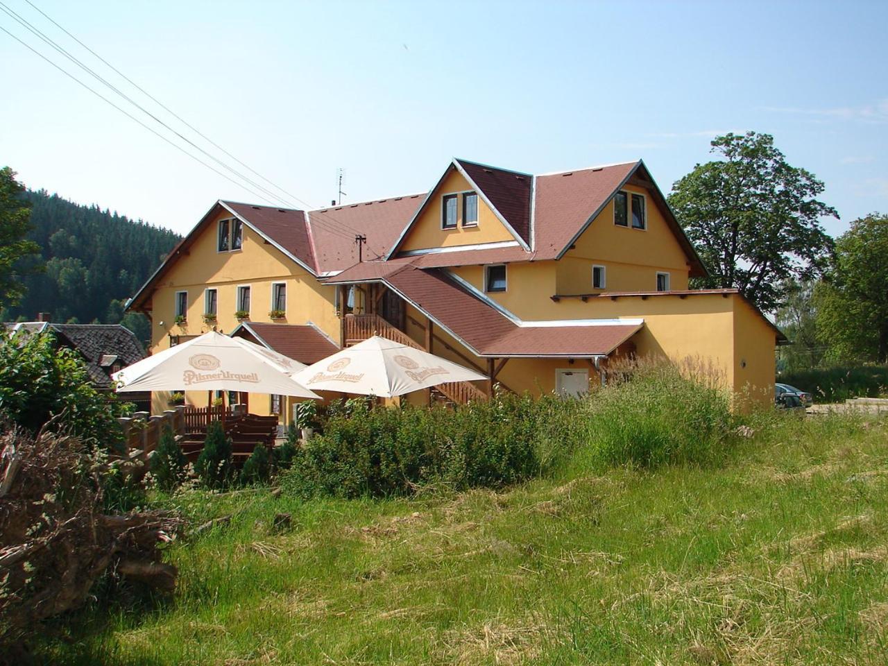 Hotel Restaurant Svejk Бублава Екстер'єр фото