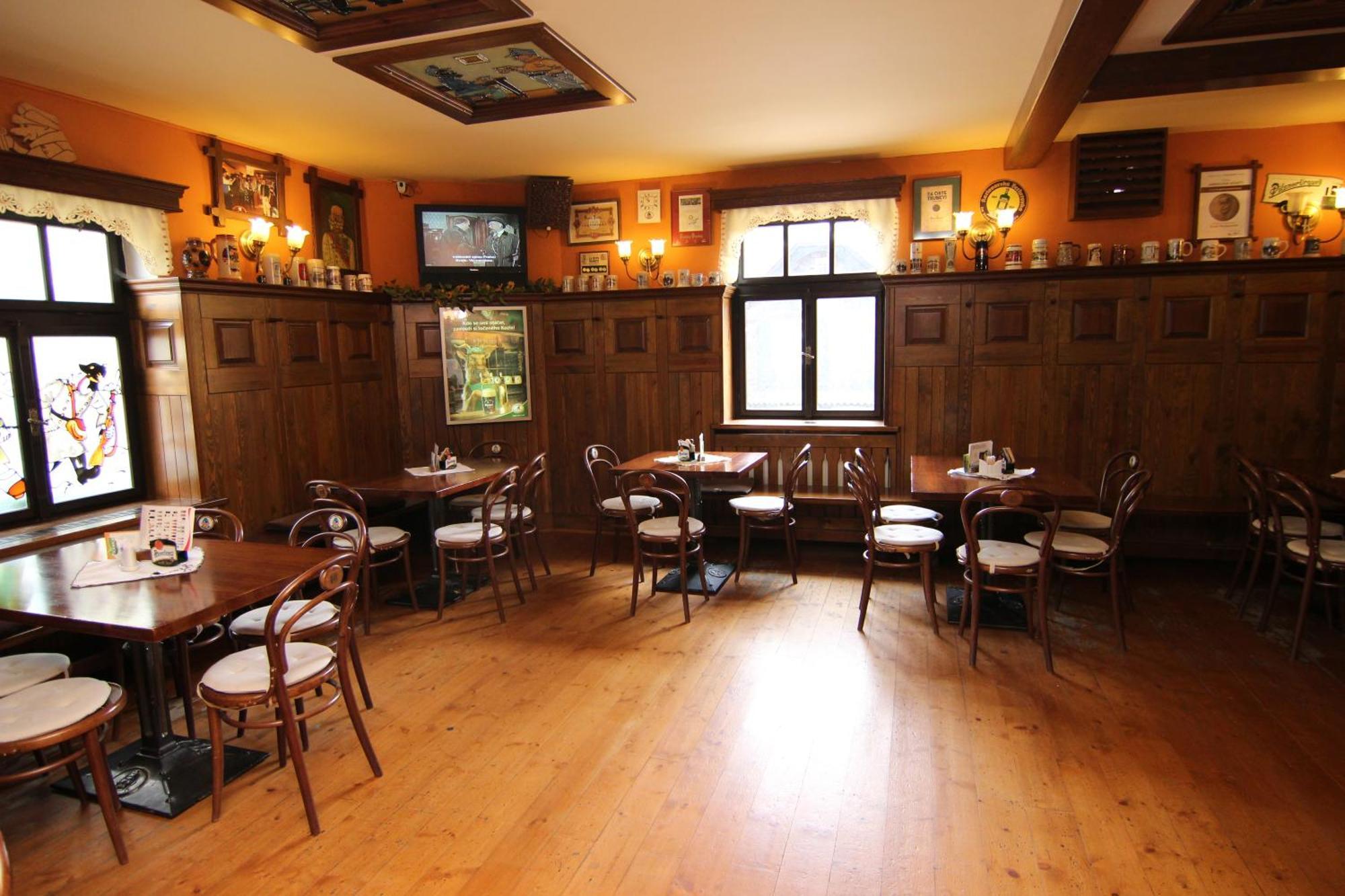 Hotel Restaurant Svejk Бублава Екстер'єр фото