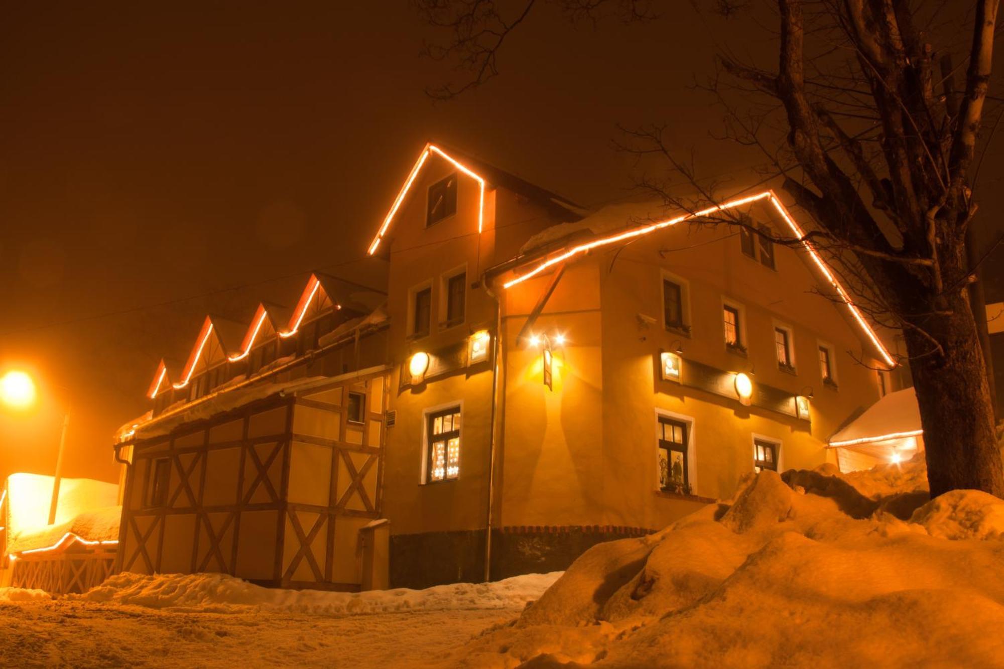 Hotel Restaurant Svejk Бублава Екстер'єр фото