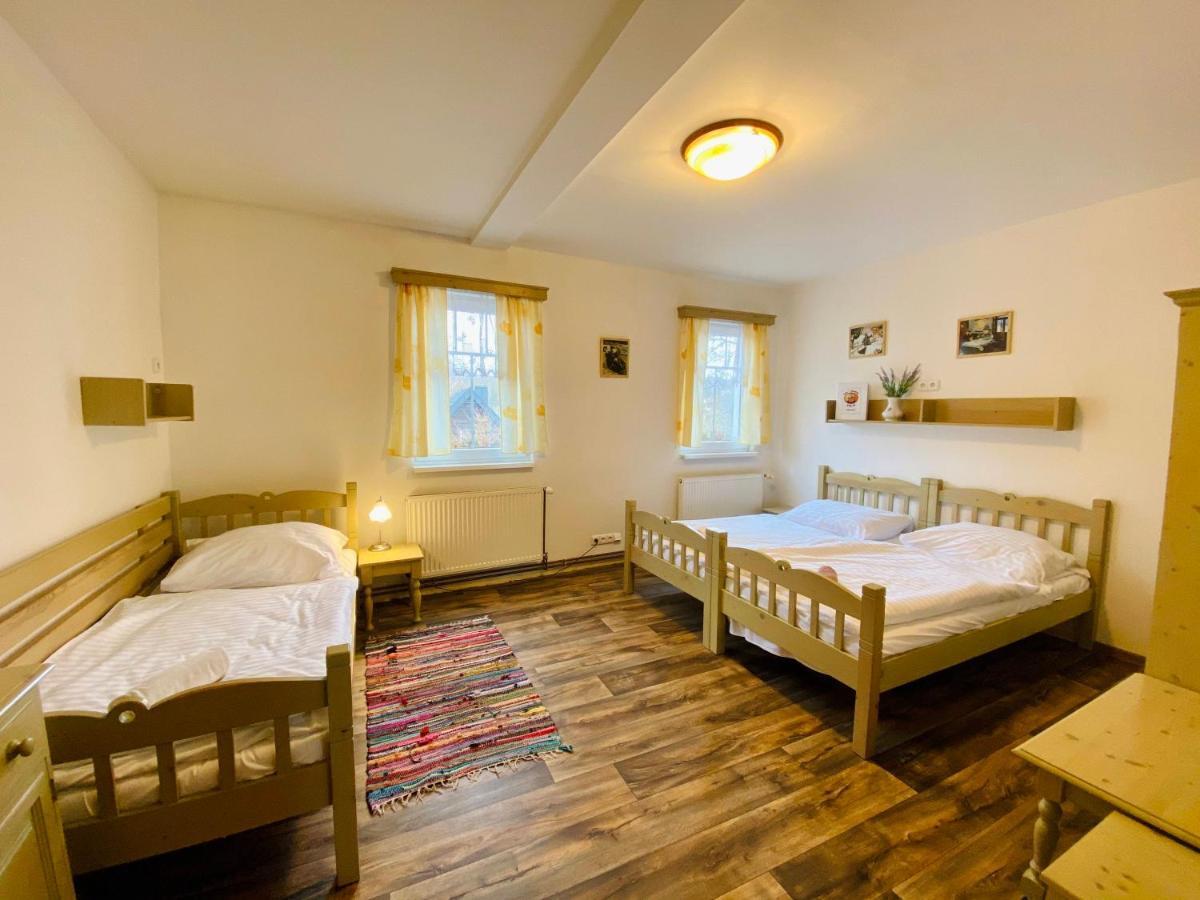 Hotel Restaurant Svejk Бублава Екстер'єр фото